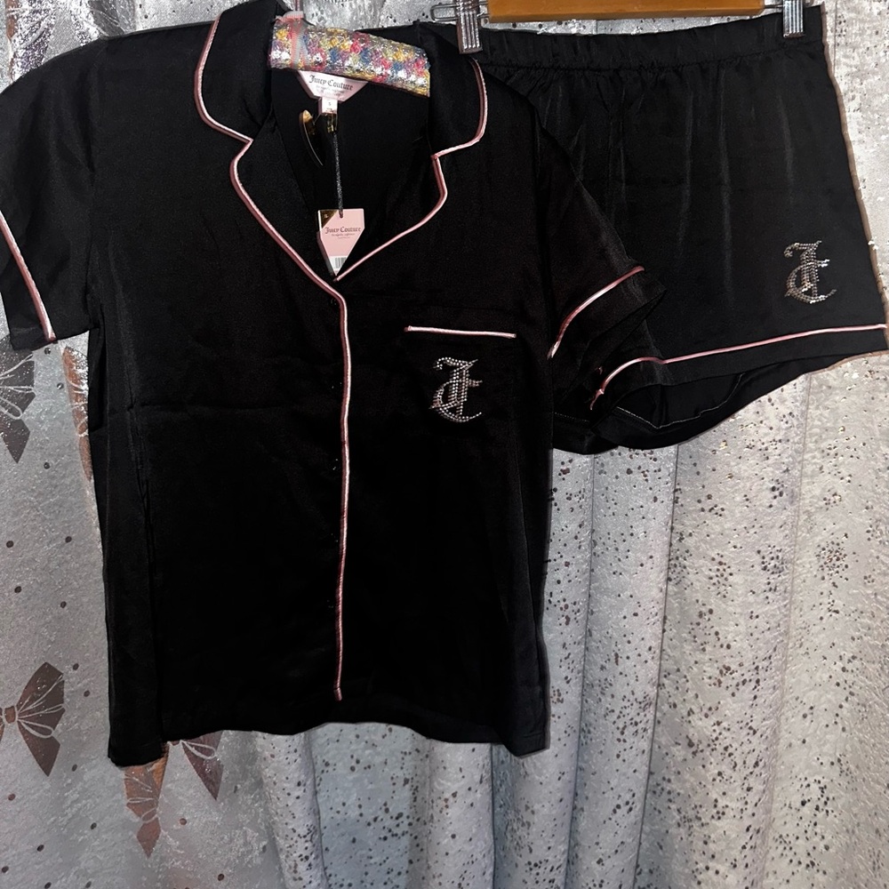 Juicy Couture 2 pajama sets - Picture 2 of 11